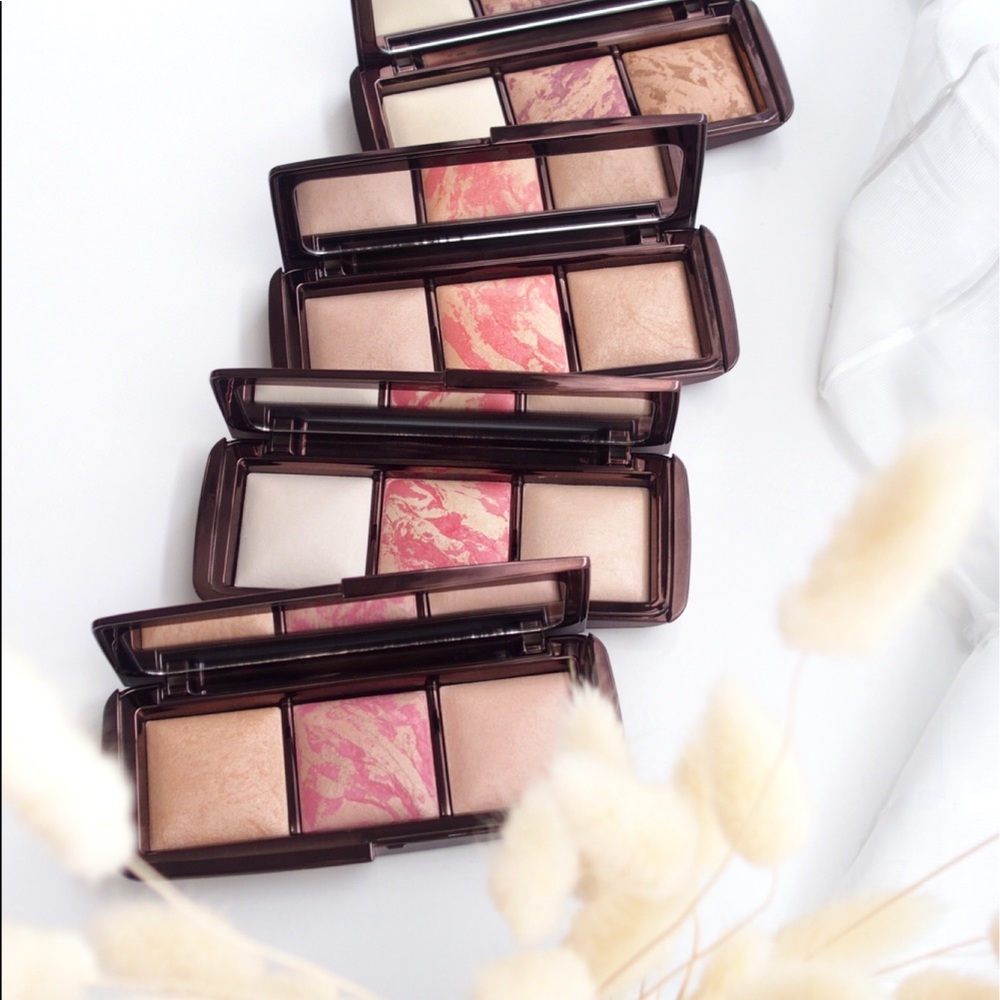 🎉SALE🎉 Hourglass Ambient Lighting Palette Luminous Edit - Picture 4 of 4